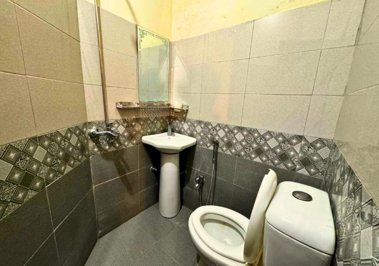 Doves Inn Hotel Kalma Chowk لاهور المظهر الخارجي الصورة